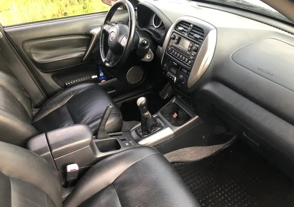 Toyota RAV4 cena 18000 przebieg: 216357, rok produkcji 2004 z Płońsk małe 56